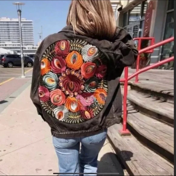 Boho floral Embroidered Distressed denim Jean Jacket - Picture 2 of 6